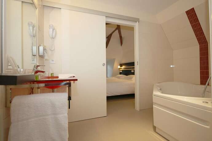Imagen general del Hotel Auberge de la Xaintrie. Foto 2