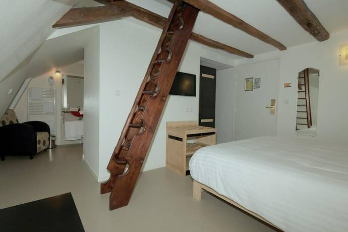 Imagen general del Hotel Auberge de la Xaintrie. Foto 9