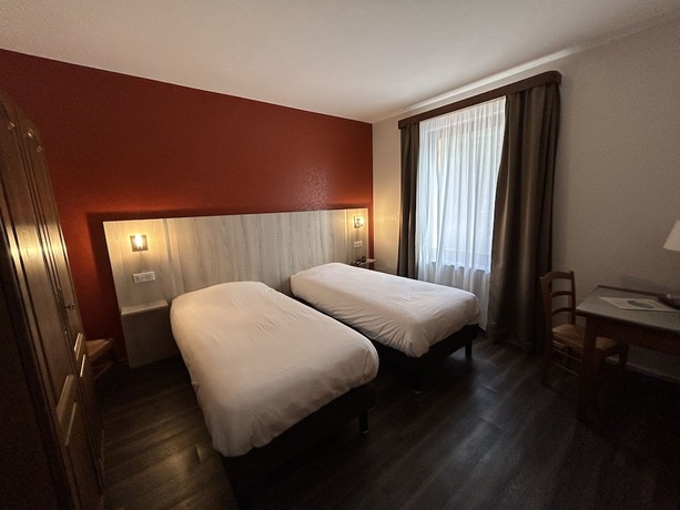 Imagen de la habitación del Hotel Auberge des M&eacute;sanges, Meisenthal. Foto 16