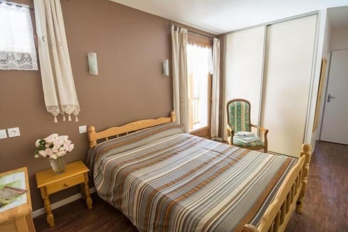 Imagen de la habitación del Hotel Auberge des Pyrénées. Foto 18