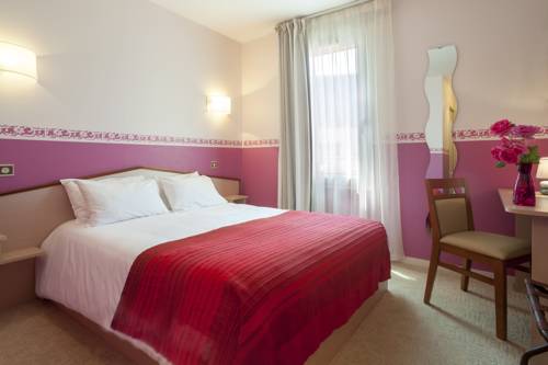 Imagen de la habitación del Hotel Auberge des Rois - Chinon. Foto 3