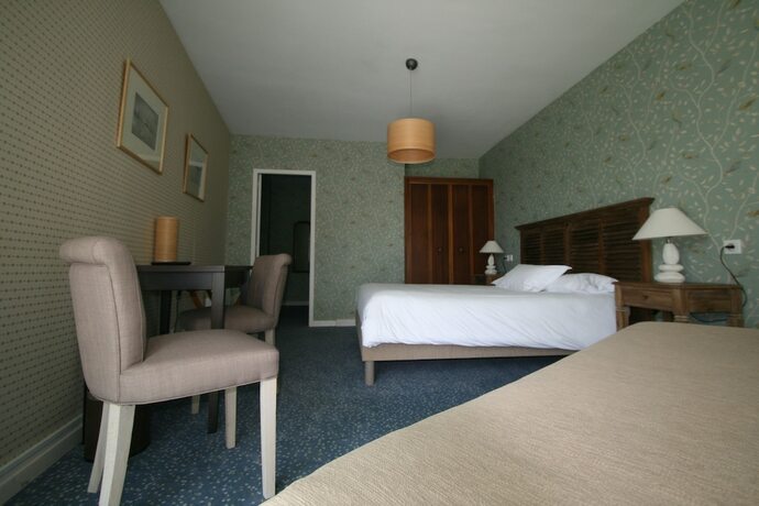 Imagen de la habitación del Hotel Auberge du Cabestan. Foto 18