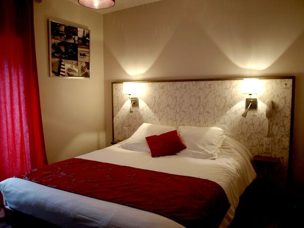 Imagen general del Hotel Auberge du Cheval Blanc, Park Pin. Foto 9