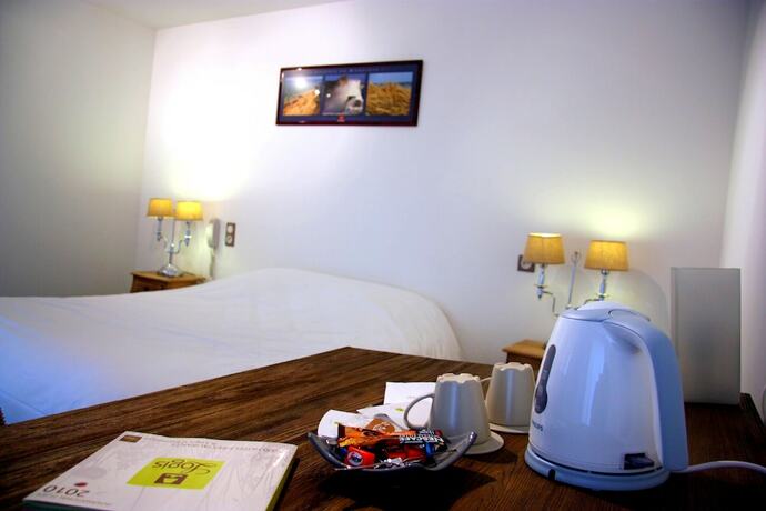 Imagen de la habitación del Hotel Auberge du Cheval Blanc, Park Pin. Foto 20