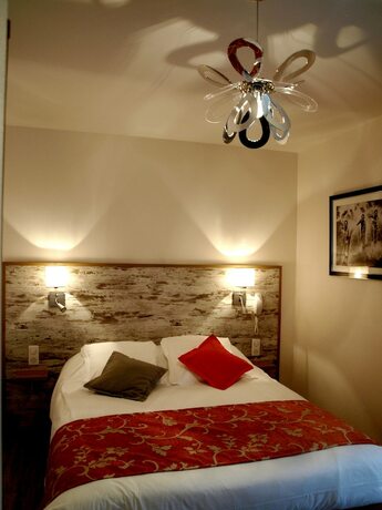 Imagen general del Hotel Auberge du Cheval Blanc, Park Pin. Foto 18