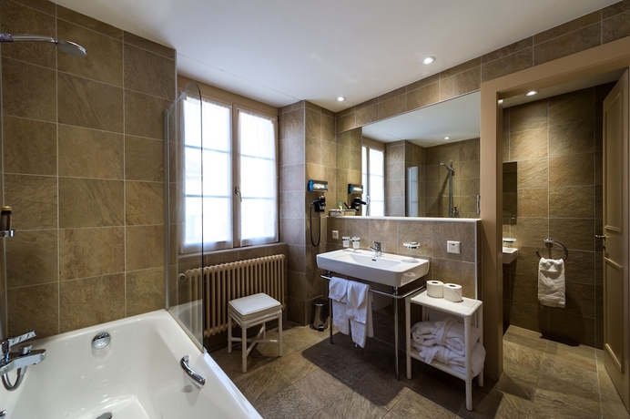 Imagen de la habitación del Hotel Auberge du Raisin. Foto 14