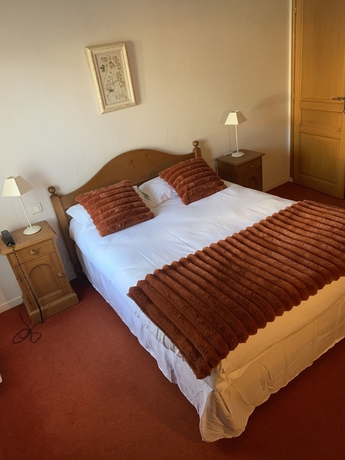 Imagen de la habitación del Hotel Auberge du jeu darc. Foto 6
