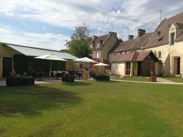 Imagen general del Hotel Auberge du jeu darc. Foto 1
