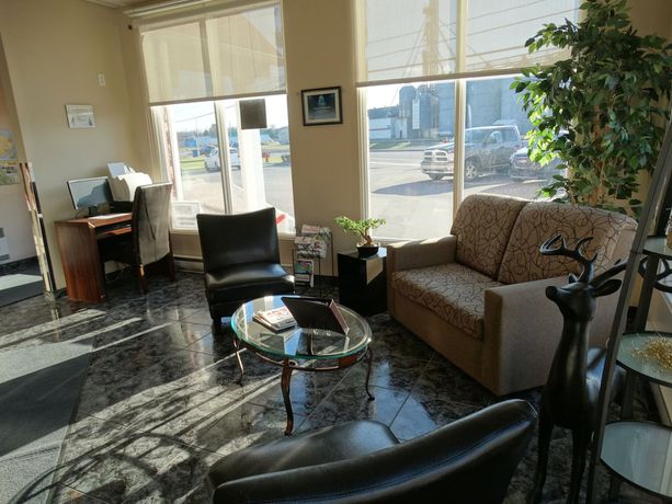 Imagen de los interiores del Hotel Auberge l\'Ambassadeur. Foto 20