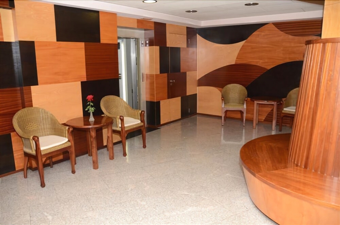 Imagen de los interiores del Hotel Aubi. Foto 16