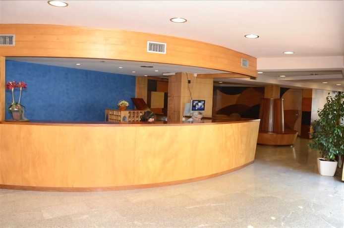 Imagen de los interiores del Hotel Aubi. Foto 17