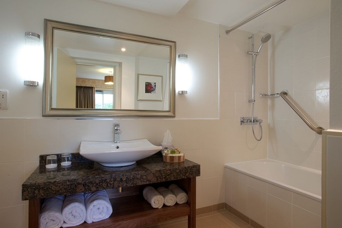 Imagen de la habitación del Hotel Aubrey Park. Foto 5