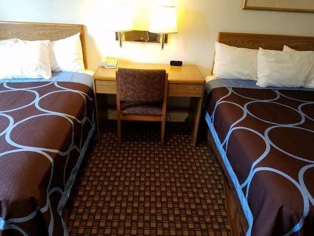 Imagen general del Hotel Auburn Inn. Foto 3