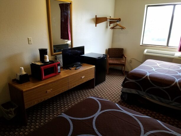 Imagen general del Hotel Auburn Inn. Foto 5