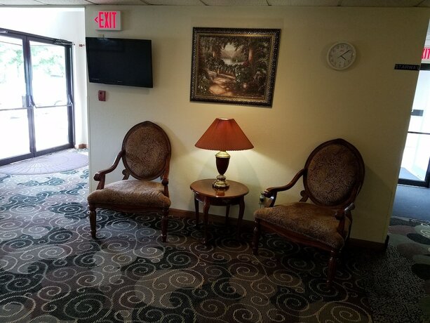 Imagen general del Hotel Auburn Inn. Foto 11