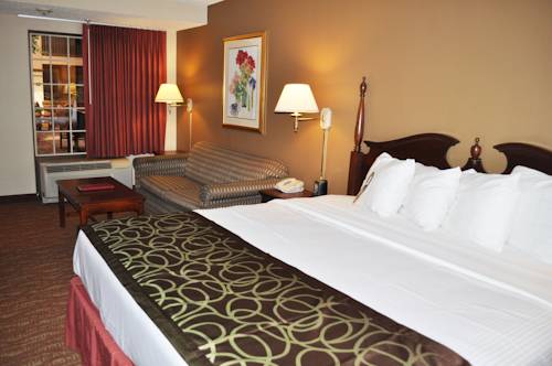 Imagen de la habitación del Hotel Auburn Place and Suites. Foto 3