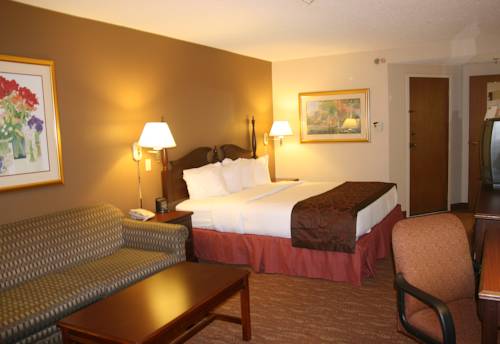 Imagen de la habitación del Hotel Auburn Place and Suites. Foto 9
