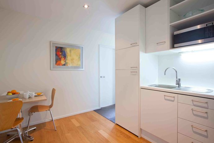 Imagen de la habitación del Hotel Auckland Harbour Suites. Foto 8