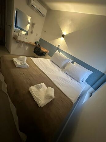 Imagen de la habitación del Hotel Audaar Tech Su&iacute;tes. Foto 13