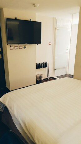 Imagen de la habitación del Hotel Audi Garden Business. Foto 15