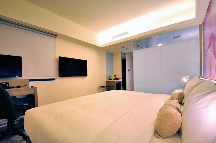 Imagen de la habitación del Hotel Audi Garden Business. Foto 27