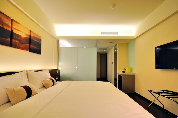Imagen de la habitación del Hotel Audi Garden Business. Foto 33