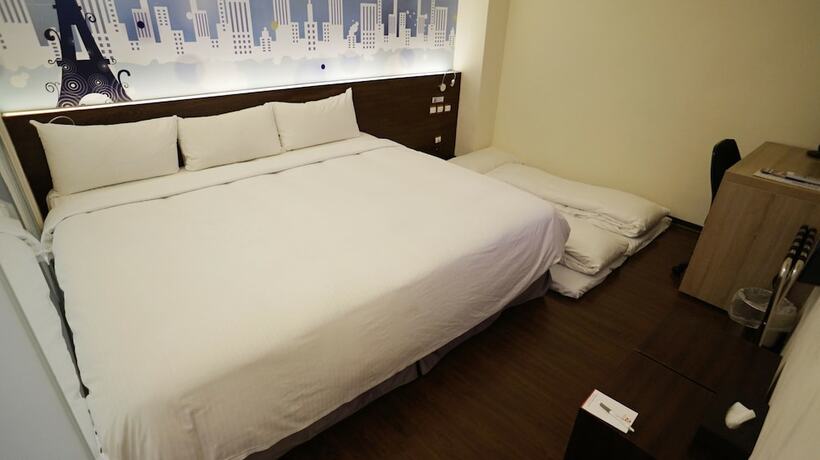 Imagen de la habitación del Hotel Audi Garden Business. Foto 34