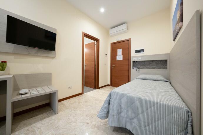 Imagen general del Hotel Auditorium. Foto 19