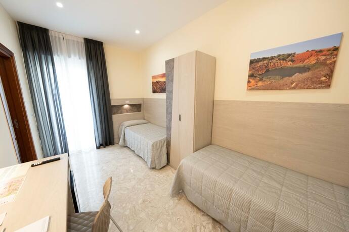 Imagen general del Hotel Auditorium. Foto 38