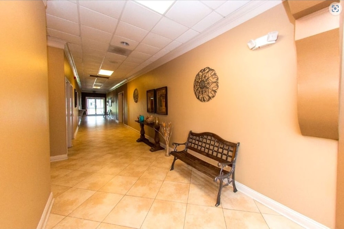 Imagen de los interiores del Hotel Audubon Inn. Foto 15