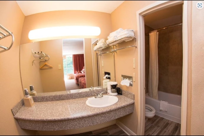 Imagen de la habitación del Hotel Audubon Inn. Foto 12