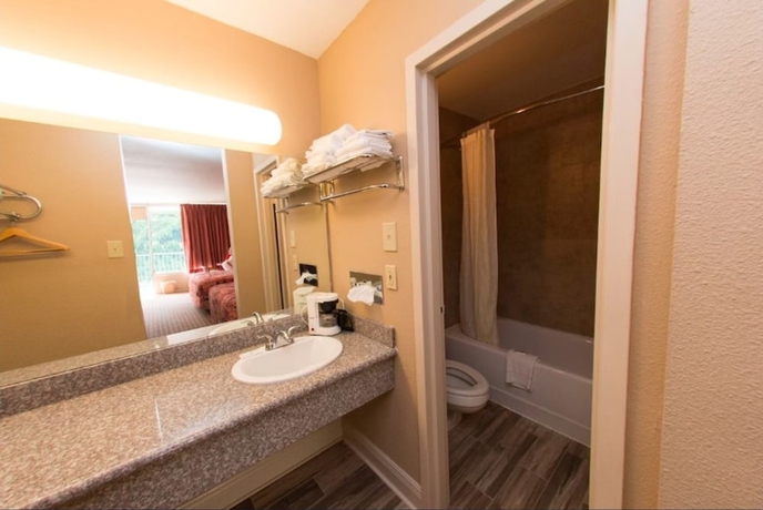 Imagen de la habitación del Hotel Audubon Inn. Foto 14