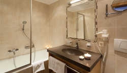 Imagen de la habitación del Hotel Augarten. Foto 20