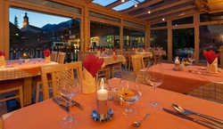 Imagen del bar/restaurante del Hotel Augarten. Foto 18