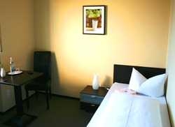 Imagen de la habitación del Hotel Augsburg Goldener Falke. Foto 2