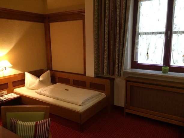 Imagen de la habitación del Hotel Augsburger Hof. Foto 2