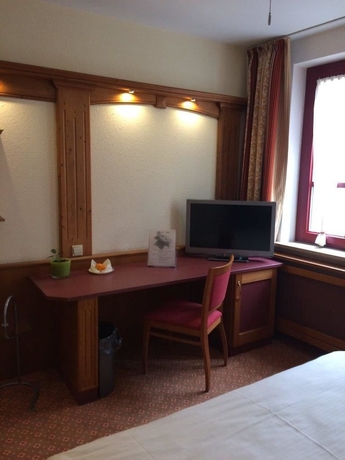 Imagen de la habitación del Hotel Augsburger Hof. Foto 13