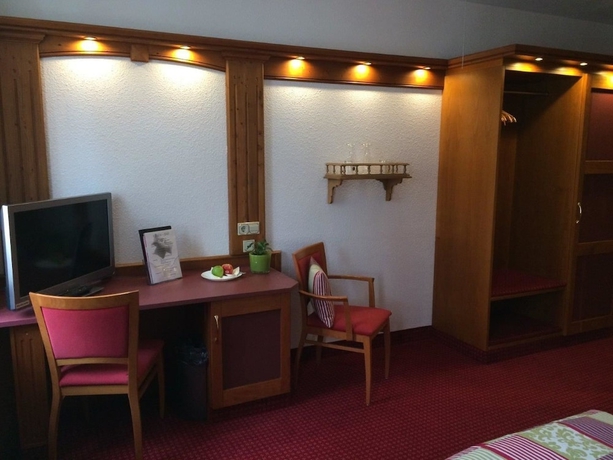 Imagen de la habitación del Hotel Augsburger Hof. Foto 14