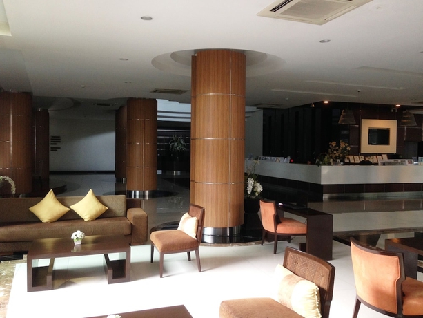 Imagen de los interiores del Hotel August Suites. Foto 17