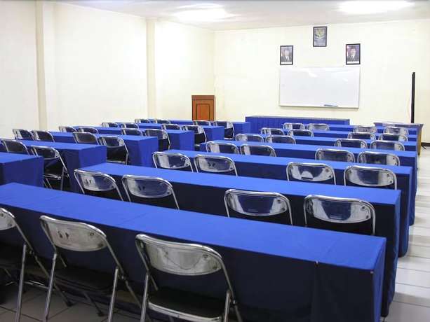 Imagen de los interiores del Hotel Augusta Bandung. Foto 13