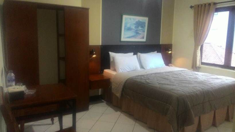 Imagen de la habitación del Hotel Augusta Bandung. Foto 7