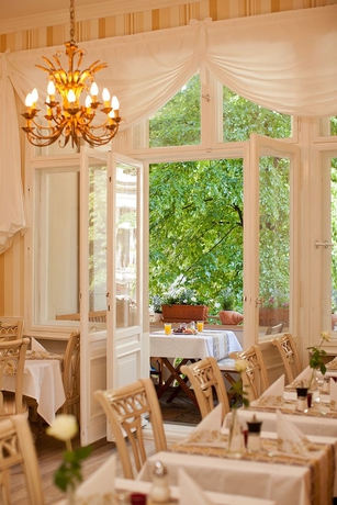 Imagen del bar/restaurante del Hotel Augusta, Berlín. Foto 3