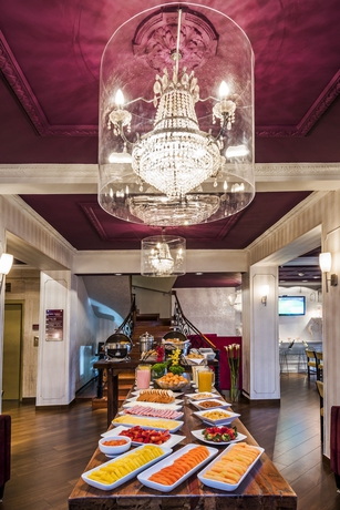 Imagen del bar/restaurante del Hotel Augusta, Bogotá. Foto 5