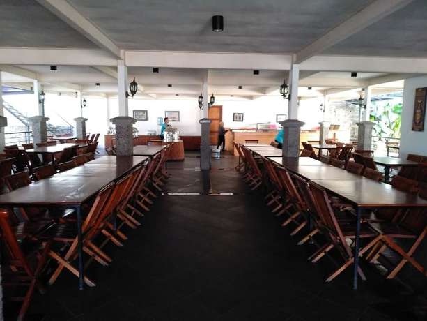 Imagen del bar/restaurante del Hotel Augusta Lembang. Foto 3