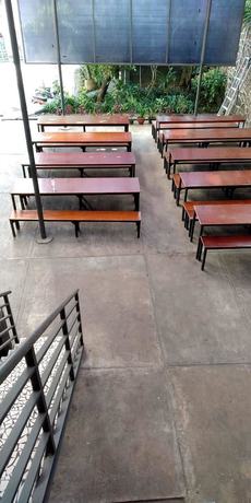 Imagen de los interiores del Hotel Augusta Lembang. Foto 16