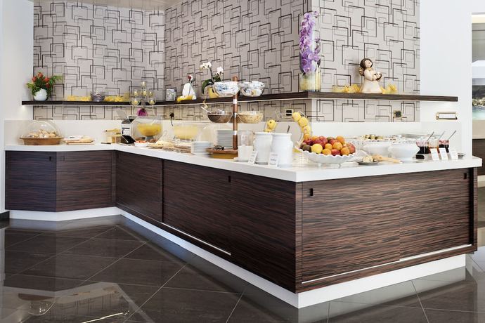 Imagen del bar/restaurante del Hotel Augusta, Malcesine. Foto 4