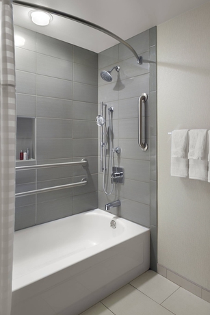 Imagen de la habitación del Hotel Augusta Marriott At The Convention Center. Foto 11