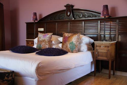 Imagen de la habitación del Hotel Augusta and Restaurant. Foto 10