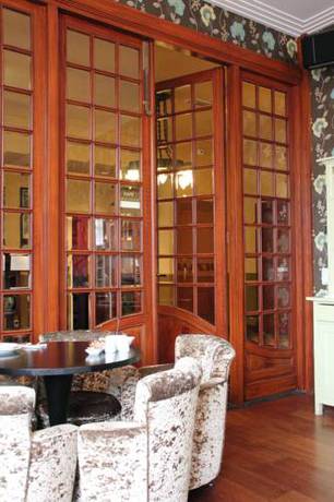 Imagen de la habitación del Hotel Augusta and Restaurant. Foto 16