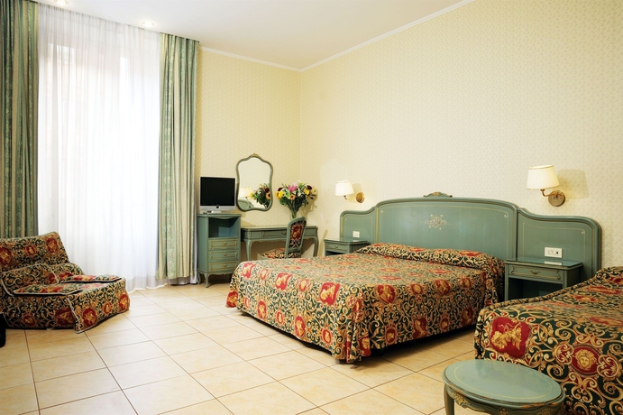 Imagen de la habitación del Hotel Augustea. Foto 6